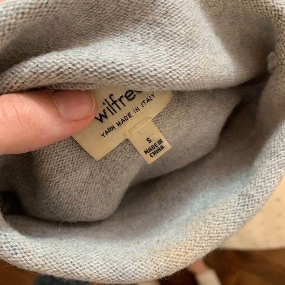 Aritzia Cyprie Sweater Small Light Gray - Picture 4 of 4